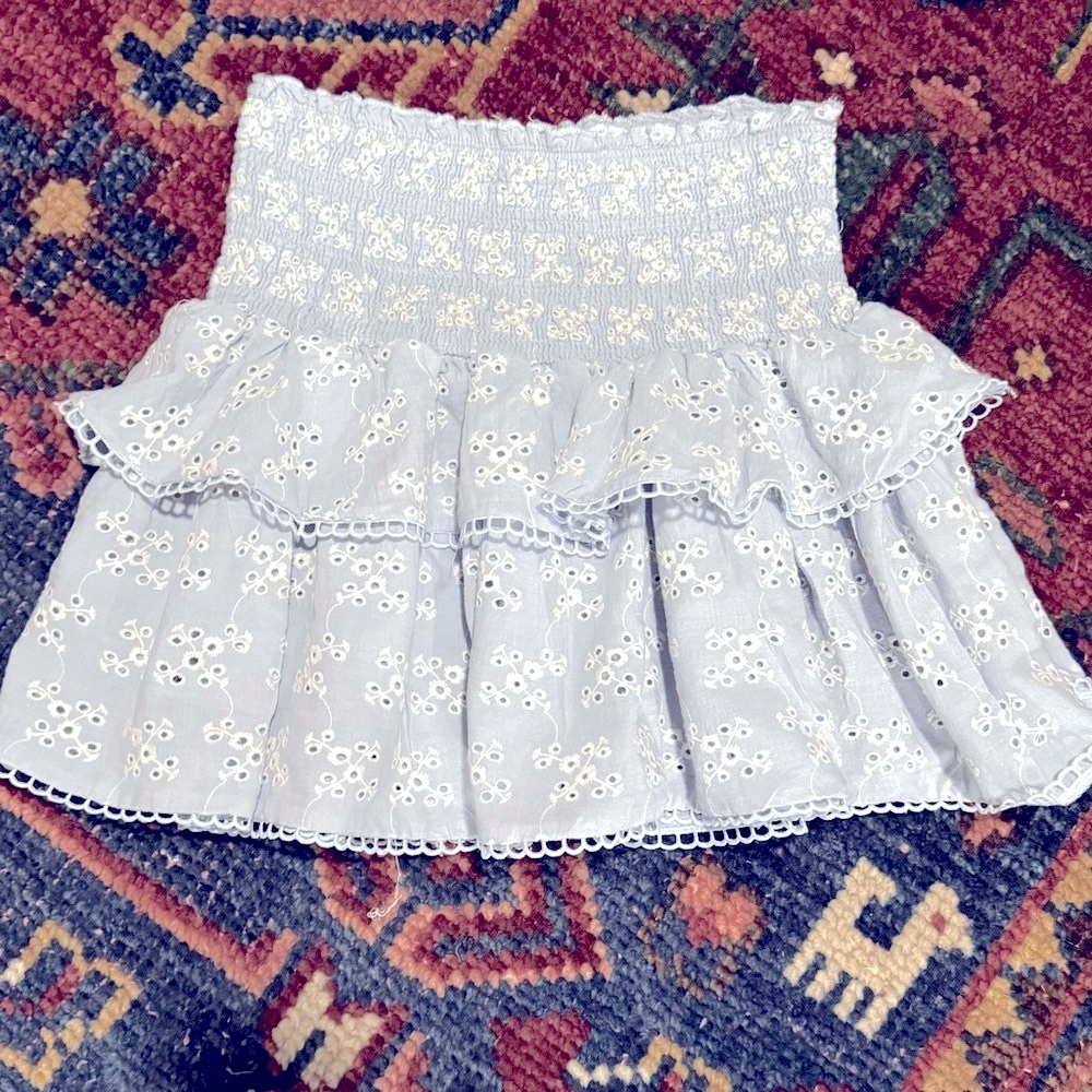 OLIVACEOUS Blue Ruffle Eyelet Smoked Mini Skirt Size S